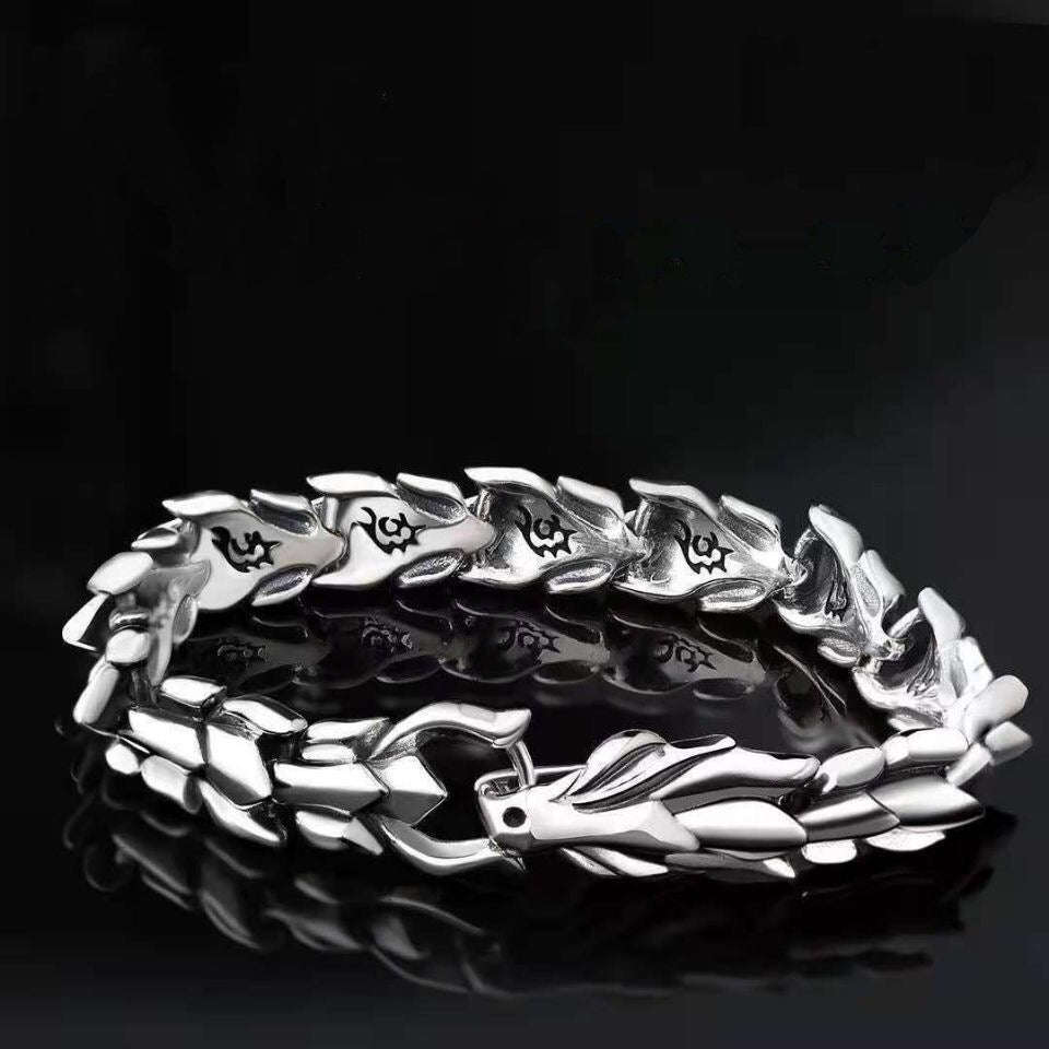Oathcord Dragon Bone Stainless Steel Link Bracelet