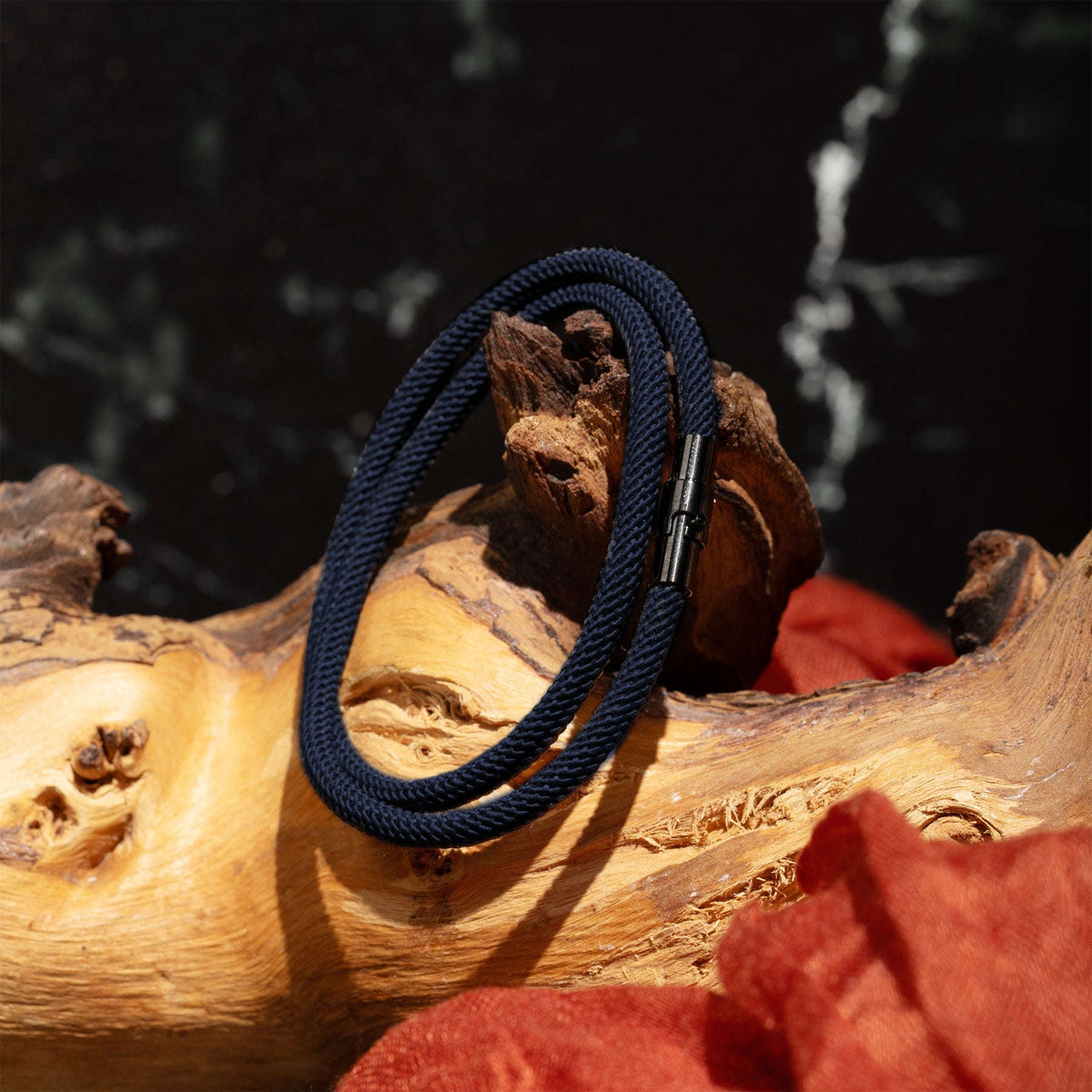 Oathcord Double-Loop Rope Bracelet – Black Clasp - Navy