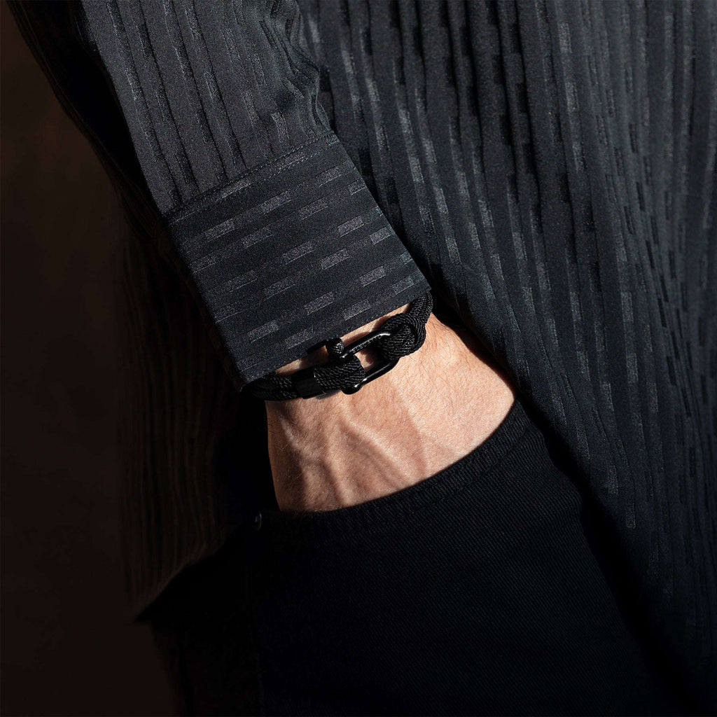 Oathcord All-Black Nautical Cord Shackle Bracelet